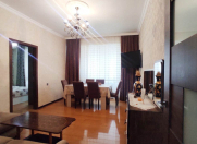 Satılır 3 otaqlı 70 m2 yeni tikili Y.Günəşli