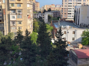 Satılır 3 otaqlı 80 m2 köhnə tikili 9 mkr