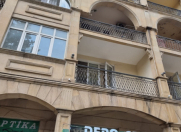 Satılır 2 otaqlı 60 m2 köhnə tikili Nizami m.