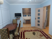 İcarəyə verilir 2 otaqlı 32 m2 köhnə tikili İnşaatçılar m.