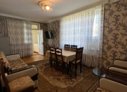 Satılır 2 otaqlı 50 m2 köhnə tikili Memar Əcəmi m.