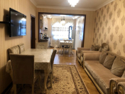 Satılır 3 otaqlı 80 m2 köhnə tikili 6 mkr