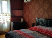 Satılır 5 otaqlı 240 m2 həyət evi Saray