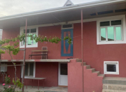 Satılır 5 otaqlı 130 m2 həyət evi Y.Günəşli