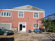 Satılır 8 otaqlı 200 m2 həyət evi Binə