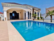 Satılır 4 otaqlı 220 m2 bağ evi Mərdəkan