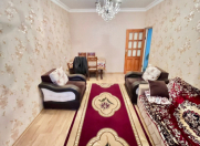 Satılır 4 otaqlı 100 m2 köhnə tikili Qaraçuxur