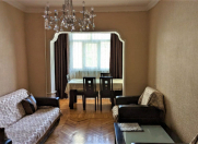 Satılır 4 otaqlı 130 m2 köhnə tikili Montin