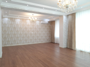 Satılır 6 otaqlı 270 m2 yeni tikili Gənclik m.