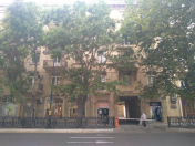 Satılır 2 otaqlı 62 m2 köhnə tikili İçəri Şəhər m.