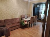 İcarəyə verilir 3 otaqlı 80 m2 köhnə tikili Memar Əcəmi m.