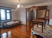 İcarəyə verilir 2 otaqlı 50 m2 köhnə tikili İnşaatçılar m.