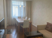 İcarəyə verilir 2 otaqlı 75 m2 yeni tikili Gənclik m.