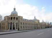 Satılır 3 otaqlı 72 m2 köhnə tikili Heydər Əliyev Mərkəzi