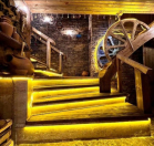 Satılır 3 otaqlı 210 m2 obyekt İnşaatçılar m.