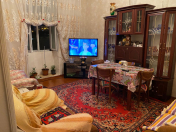 Satılır 3 otaqlı 57 m2 köhnə tikili Nizami m.