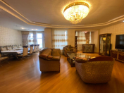 Satılır 6 otaqlı 400 m2 yeni tikili Nizami m.