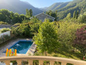 İcarəyə verilir 10 otaqlı 250 m2 həyət evi Qax