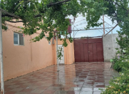 İcarəyə verilir 3 otaqlı 150 m2 bağ evi Şüvəlan