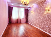 Satılır 4 otaqlı 181 m2 yeni tikili Heydər Əliyev sarayı