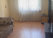 İcarəyə verilir 2 otaqlı 60 m2 köhnə tikili 9 mkr