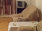 İcarəyə verilir 2 otaqlı 95 m2 yeni tikili Memar Əcəmi m.