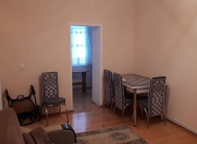 Satılır 2 otaqlı 47 m2 köhnə tikili Sahil m.