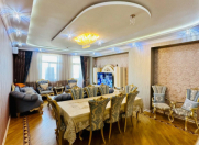Satılır 4 otaqlı 181 m2 yeni tikili İnşaatçılar m.