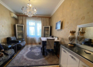 Satılır 4 otaqlı 100 m2 köhnə tikili Y.Günəşli