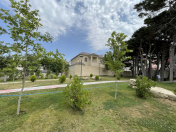 Satılır 7 otaqlı 206 m2 həyət evi Əhmədli