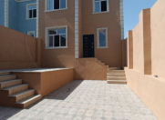 Satılır 5 otaqlı 155 m2 həyət evi Lökbatan