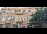 Satılır 2 otaqlı 70 m2 köhnə tikili Nizami m.