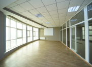 İcarəyə verilir 5 otaqlı 245 m2 ofis 28 May m.