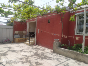 Satılır 4 otaqlı 500 m2 köhnə tikili Buzovna