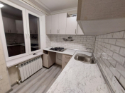 Satılır 1 otaqlı 40 m2 köhnə tikili Nəsimi r.