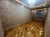 Satılır 4 otaqlı 95 m2 yeni tikili Memar Əcəmi m.