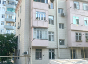 Satılır 1 otaqlı 35 m2 köhnə tikili Qara Qarayev m.