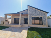 Satılır 3 otaqlı 140 m2 həyət evi Şüvəlan