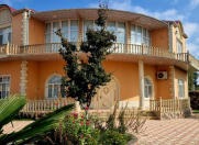 Satılır 6 otaqlı 400 m2 bağ evi Xaçmaz