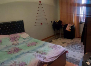Satılır 2 otaqlı 60 m2 köhnə tikili Xalqlar Dostluğu m.