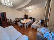 Satılır 5 otaqlı 210 m2 yeni tikili Gənclik m.