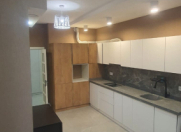 Satılır 3 otaqlı 110 m2 yeni tikili 8 km