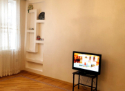 İcarəyə verilir 2 otaqlı 120 m2 yeni tikili 28 May m.