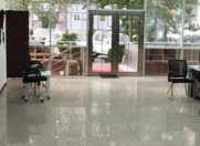 İcarəyə verilir 1 otaqlı 210 m2 ofis Gənclik m.