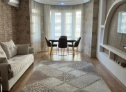 Satılır 3 otaqlı 100 m2 yeni tikili 8 Noyabr m.