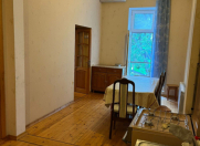 İcarəyə verilir 2 otaqlı 70 m2 köhnə tikili Gənclik m.