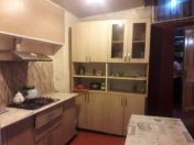 İcarəyə verilir 3 otaqlı 80 m2 köhnə tikili Elmlər Akademiyası m.