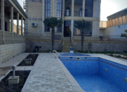 Satılır 14 otaqlı 537 m2 villa Y.Ramana