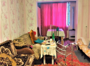 Satılır 2 otaqlı 45 m2 köhnə tikili Elmlər Akademiyası m.