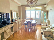 Satılır 3 otaqlı 101 m2 yeni tikili Elmlər Akademiyası m.